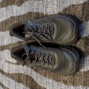 Brand new all black Hoka One One Bondi 7 Womens Shoes size 8.5 women's running